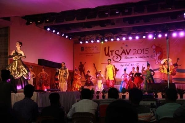 MCODS Manipal at the UTSAV 2015 Fashion show on4th day